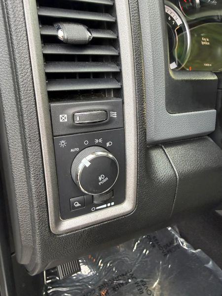 2019 Ram 1500 Classic Express Quad Cab 4x4 6'4" Box