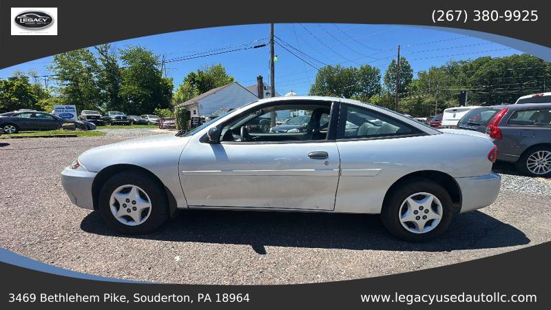 2003 Chevrolet Cavalier Base