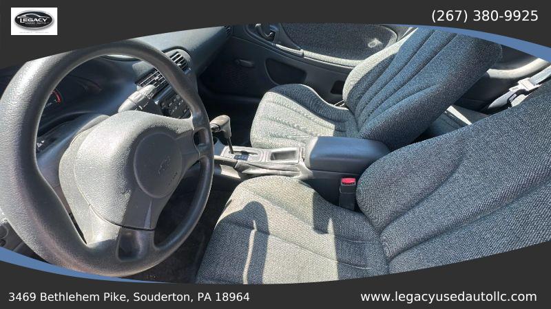 2003 Chevrolet Cavalier Base