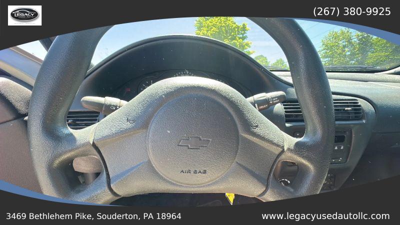 2003 Chevrolet Cavalier Base