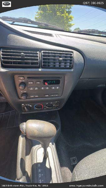 2003 Chevrolet Cavalier Base