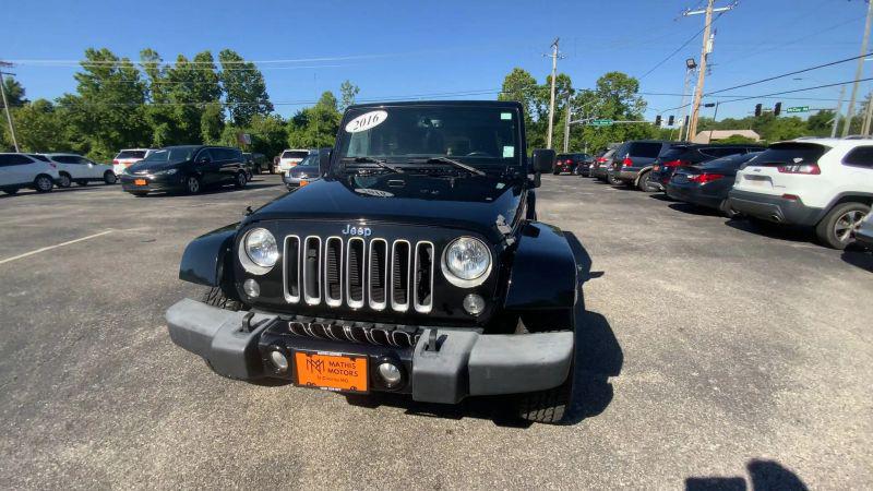2016 Jeep Wrangler Sahara
