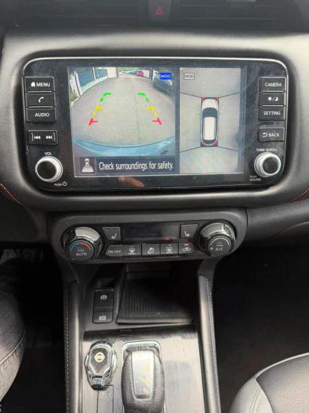 2021 Nissan Kicks SR Xtronic CVT