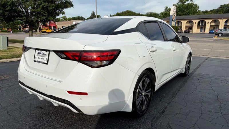 2022 Nissan Sentra SV Xtronic CVT