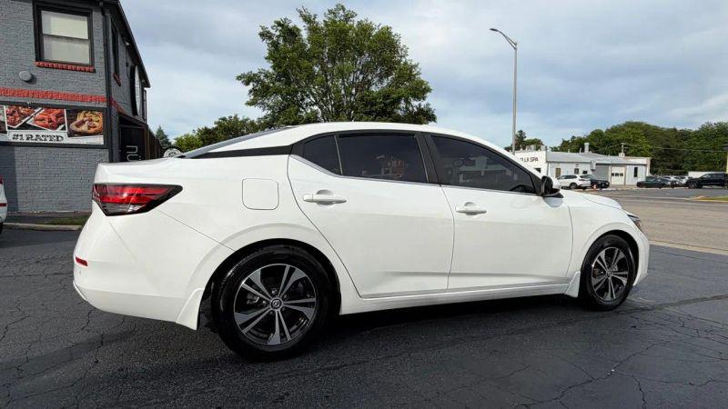 2022 Nissan Sentra SV Xtronic CVT