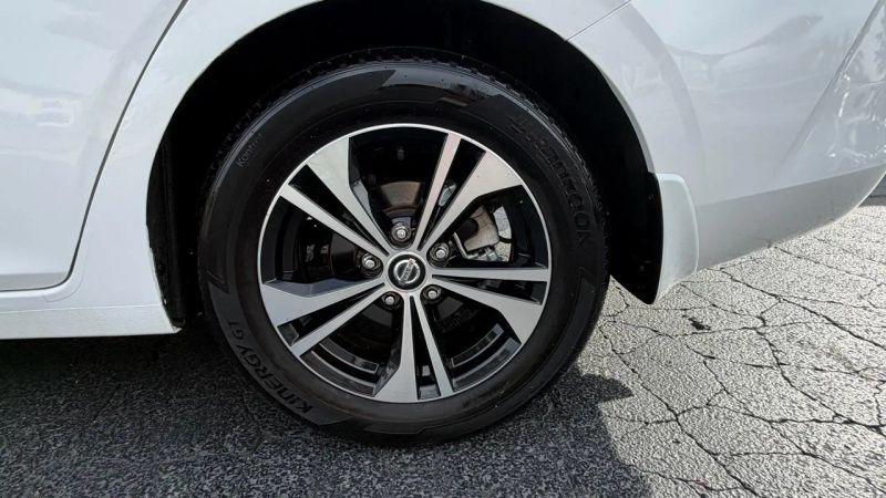 2022 Nissan Sentra SV Xtronic CVT