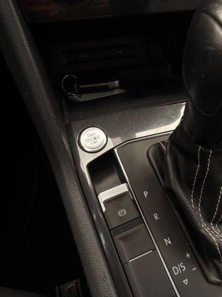 2021 Volkswagen Tiguan 2.0T SE R-Line Black