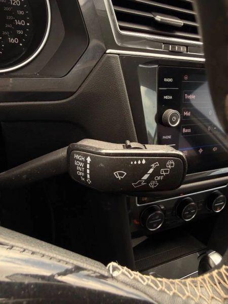 2021 Volkswagen Tiguan 2.0T SE R-Line Black