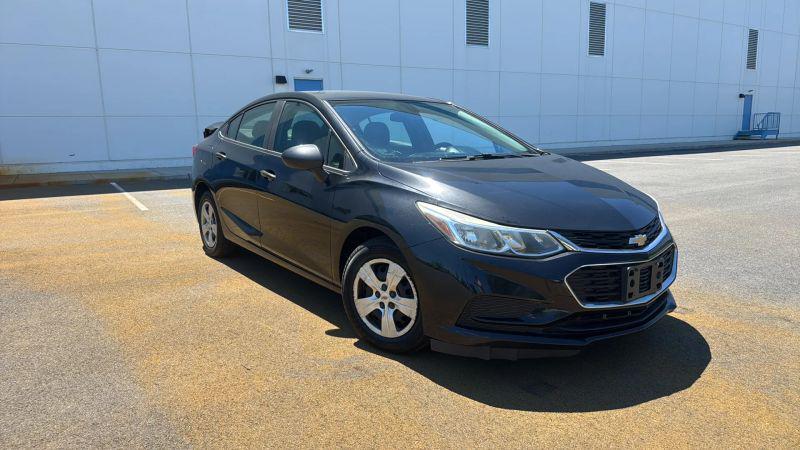 2018 Chevrolet Cruze LS Auto