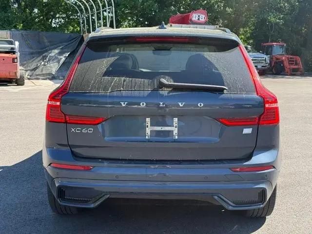 2023 Volvo XC60 Recharge T8 Plus Dark Theme
