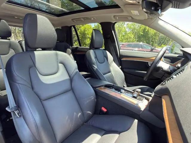 2024 Volvo XC90 Recharge T8 Plus Bright Theme 7-Seater
