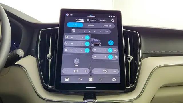 2026 Volvo XC60 Plug-In Hybrid Ultra, T8 AWD Electric/Gasoline, Dark
