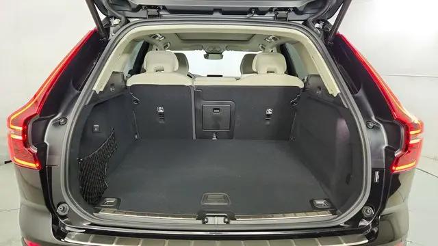 2026 Volvo XC60 Plug-In Hybrid Ultra, T8 AWD Electric/Gasoline, Dark