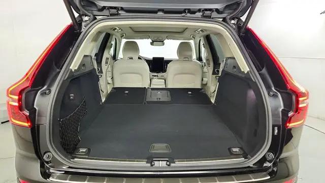 2026 Volvo XC60 Plug-In Hybrid Ultra, T8 AWD Electric/Gasoline, Dark