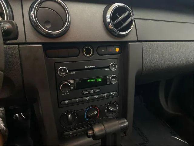 2008 Ford Mustang GT Deluxe