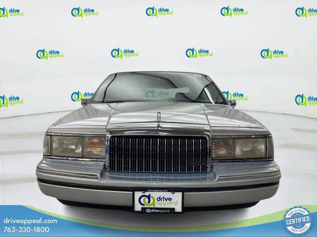 1994 Lincoln Town Car Signature