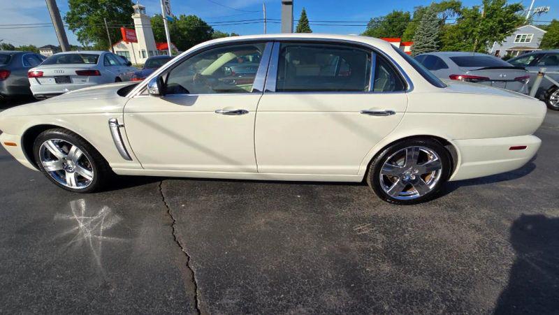 2008 Jaguar XJ Vanden Plas