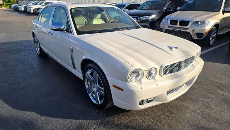 2008 Jaguar XJ Vanden Plas