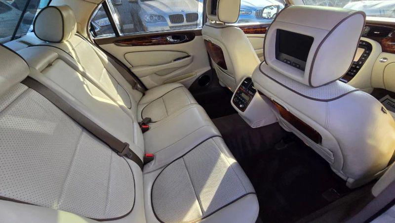 2008 Jaguar XJ Vanden Plas