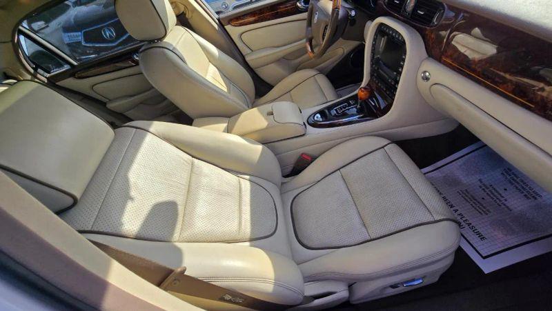 2008 Jaguar XJ Vanden Plas