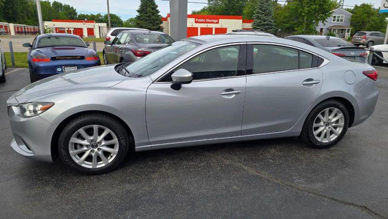 2016 Mazda Mazda6 i Sport