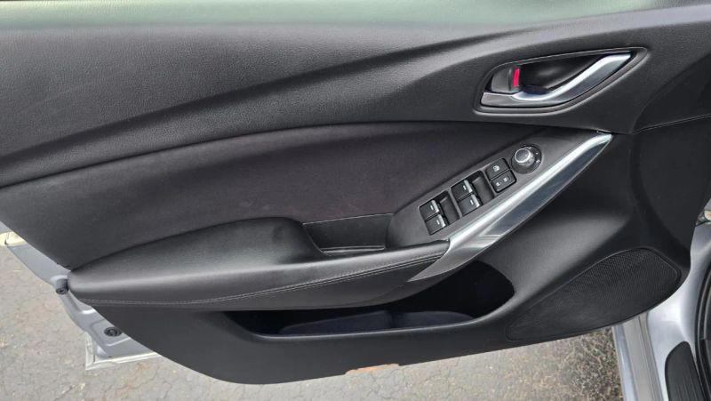 2016 Mazda Mazda6 i Sport