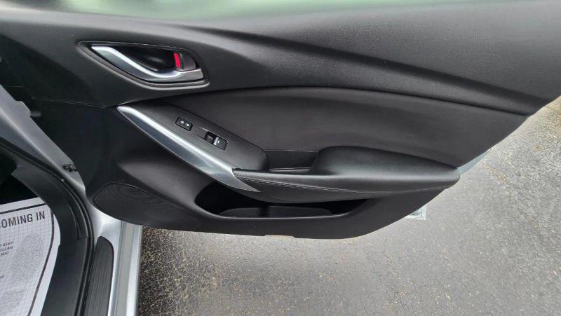 2016 Mazda Mazda6 i Sport