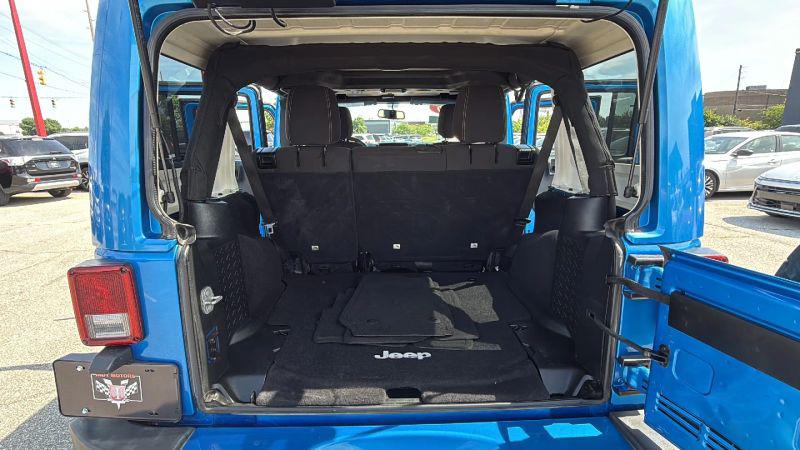 2016 Jeep Wrangler Unlimited Sahara