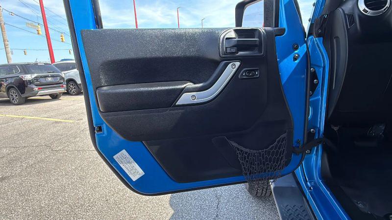 2016 Jeep Wrangler Unlimited Sahara