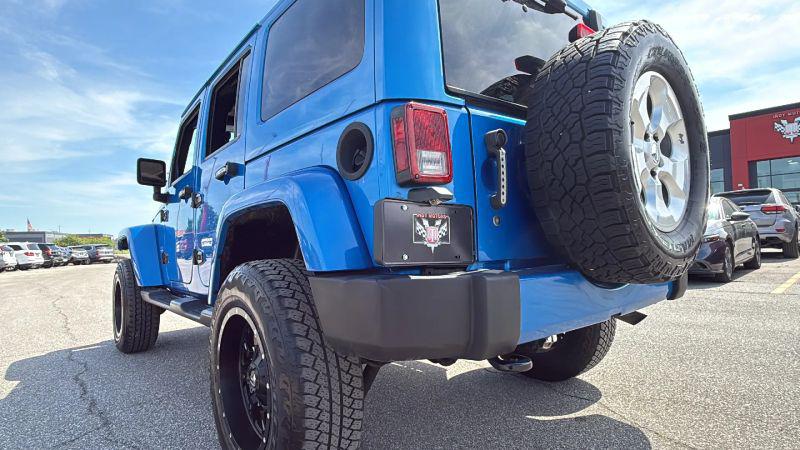 2016 Jeep Wrangler Unlimited Sahara