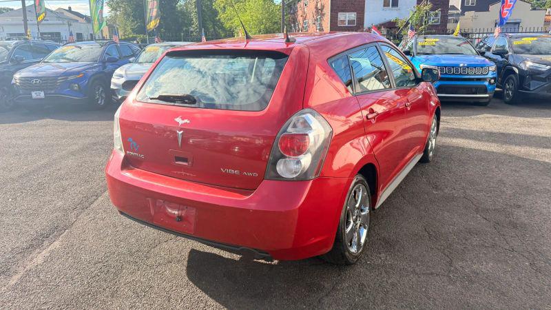 2009 Pontiac Vibe Base