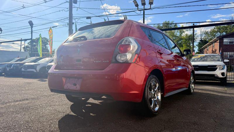 2009 Pontiac Vibe Base