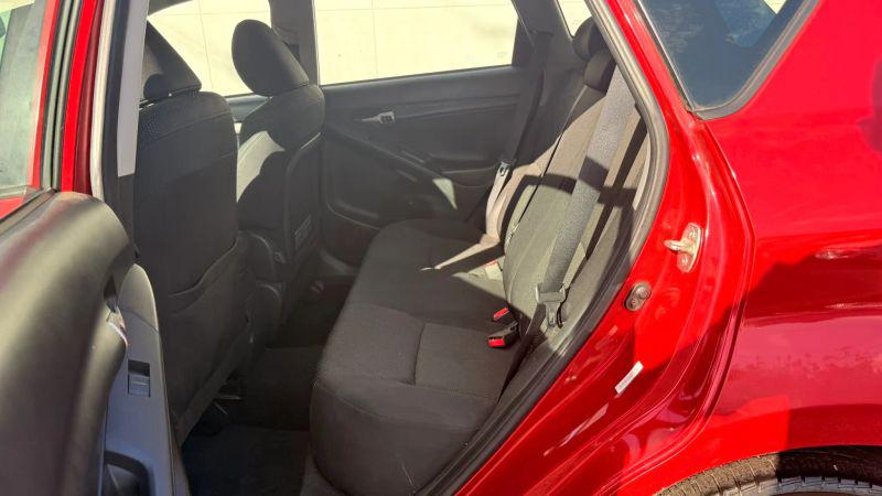 2009 Pontiac Vibe Base