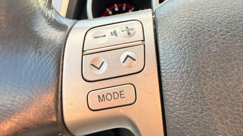 2009 Pontiac Vibe Base