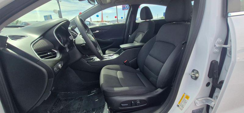 2025 Chevrolet Malibu FWD 1LT