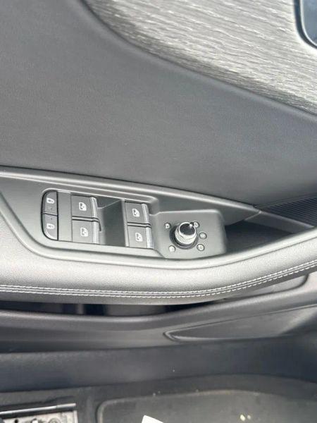 2024 Audi A4 Premium Plus 45 TFSI S line quattro S tronic