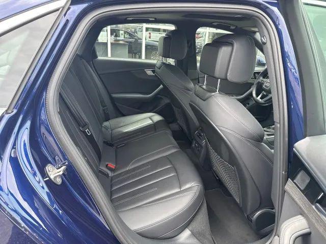 2024 Audi A4 Premium Plus 45 TFSI S line quattro S tronic