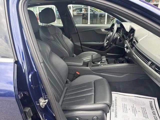 2024 Audi A4 Premium Plus 45 TFSI S line quattro S tronic