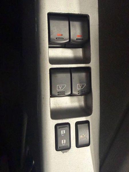 2012 Nissan Pathfinder SV