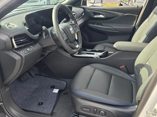 2026 Buick NV Sport Touring FWD
