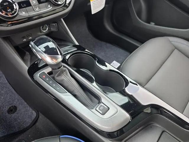 2026 Buick NV Sport Touring FWD