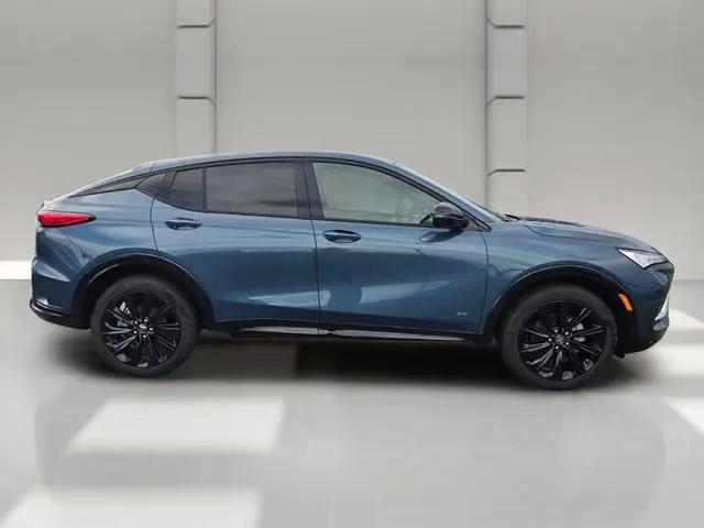 2026 Buick NV Sport Touring FWD