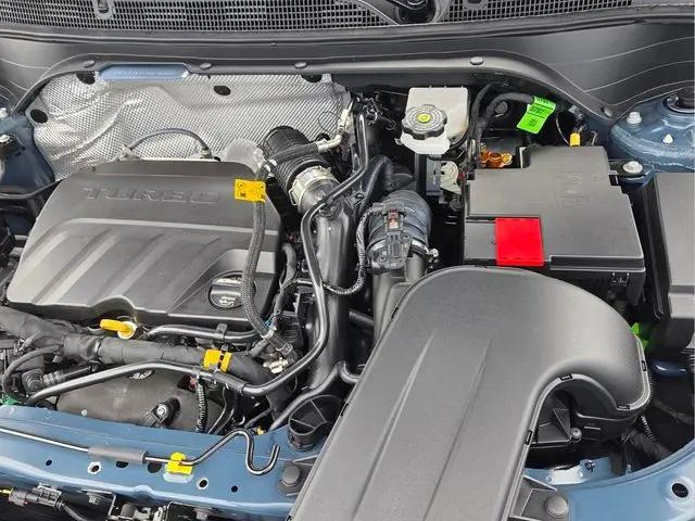 2026 Buick NV Sport Touring FWD