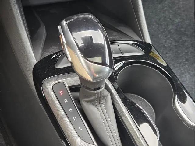 2026 Buick NV Sport Touring FWD