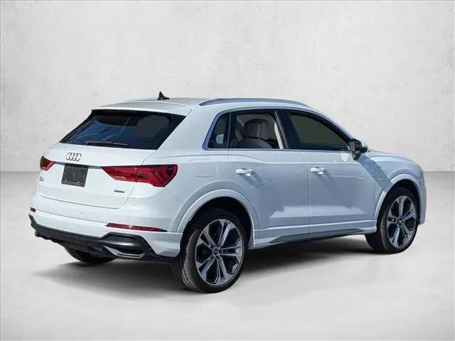 2021 Audi Q3 Premium Plus 45 TFSI S line quattro Tiptronic