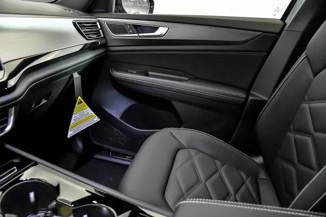 2026 Volkswagen Atlas Cross Sport SE with Technology