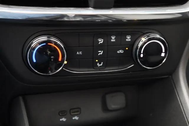 2025 Buick Encore GX Preferred FWD