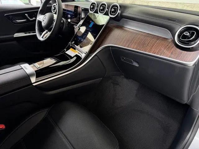 2025 Mercedes-Benz GLC 350e 4MATIC