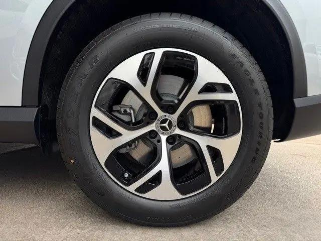 2025 Mercedes-Benz GLC 350e 4MATIC