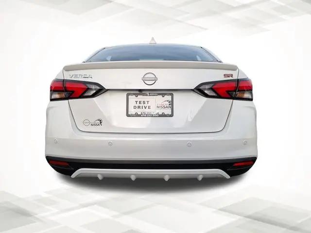 2025 Nissan Versa 1.6 SR